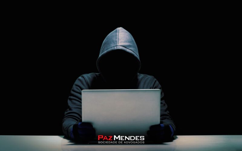 O que é crime cibernético?